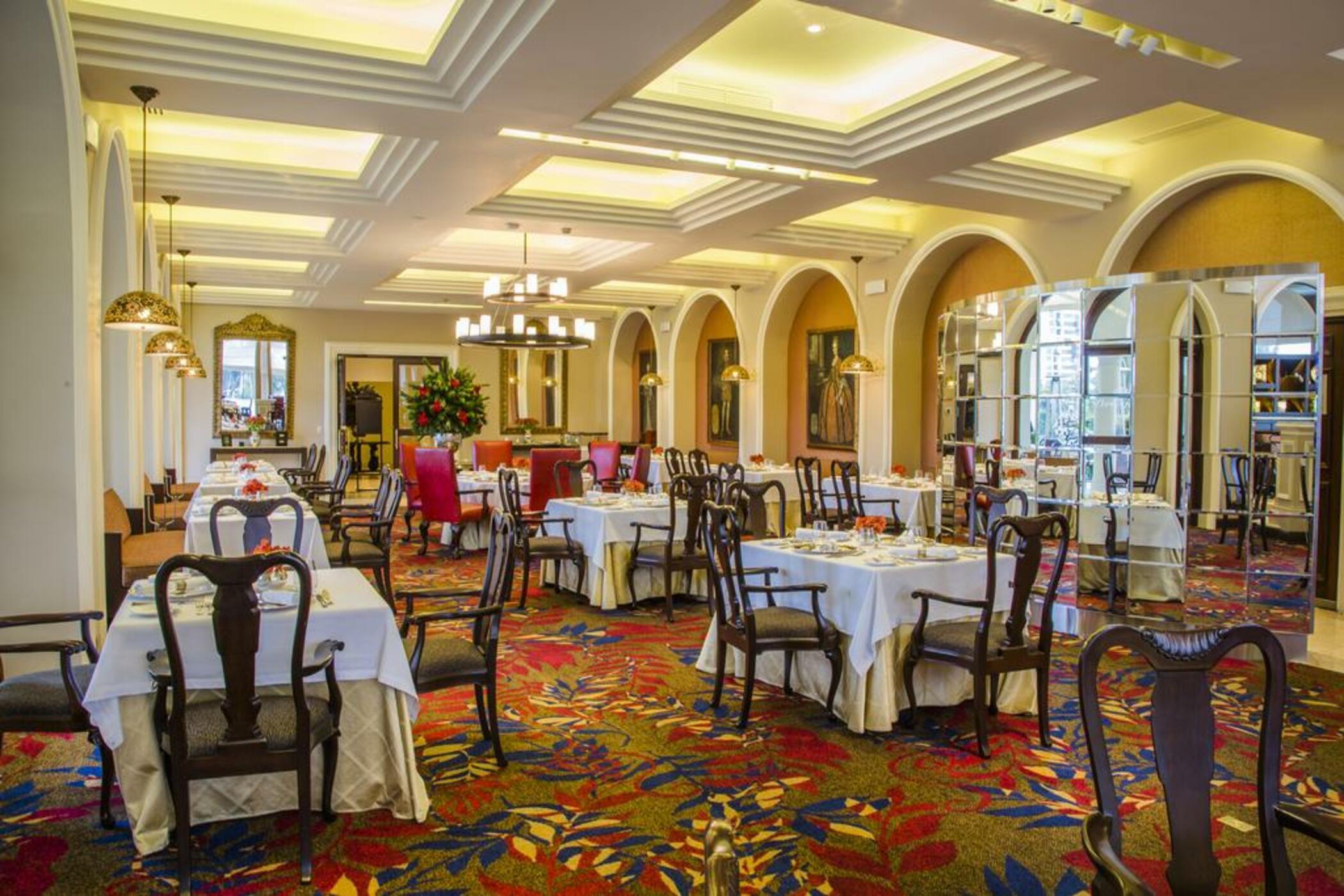 Country Club - The Leading Of The World