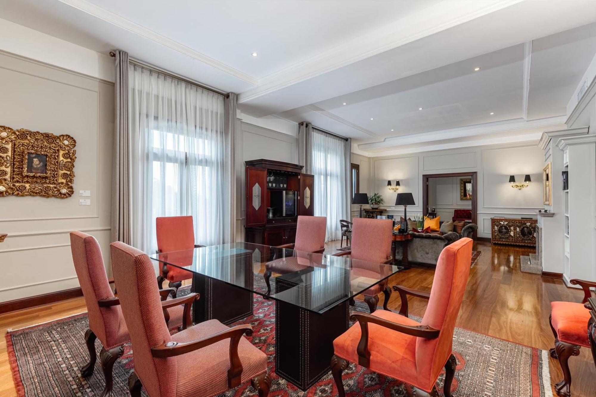 Country Club - The Leading Of The World Hotel 5*